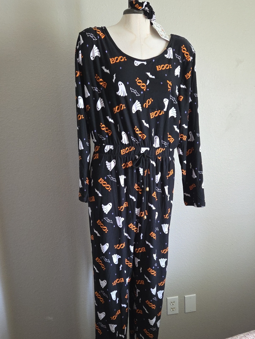Women's Halloween Ghost 'Boo' Pajama Jumpsuit - Black/White/Orange